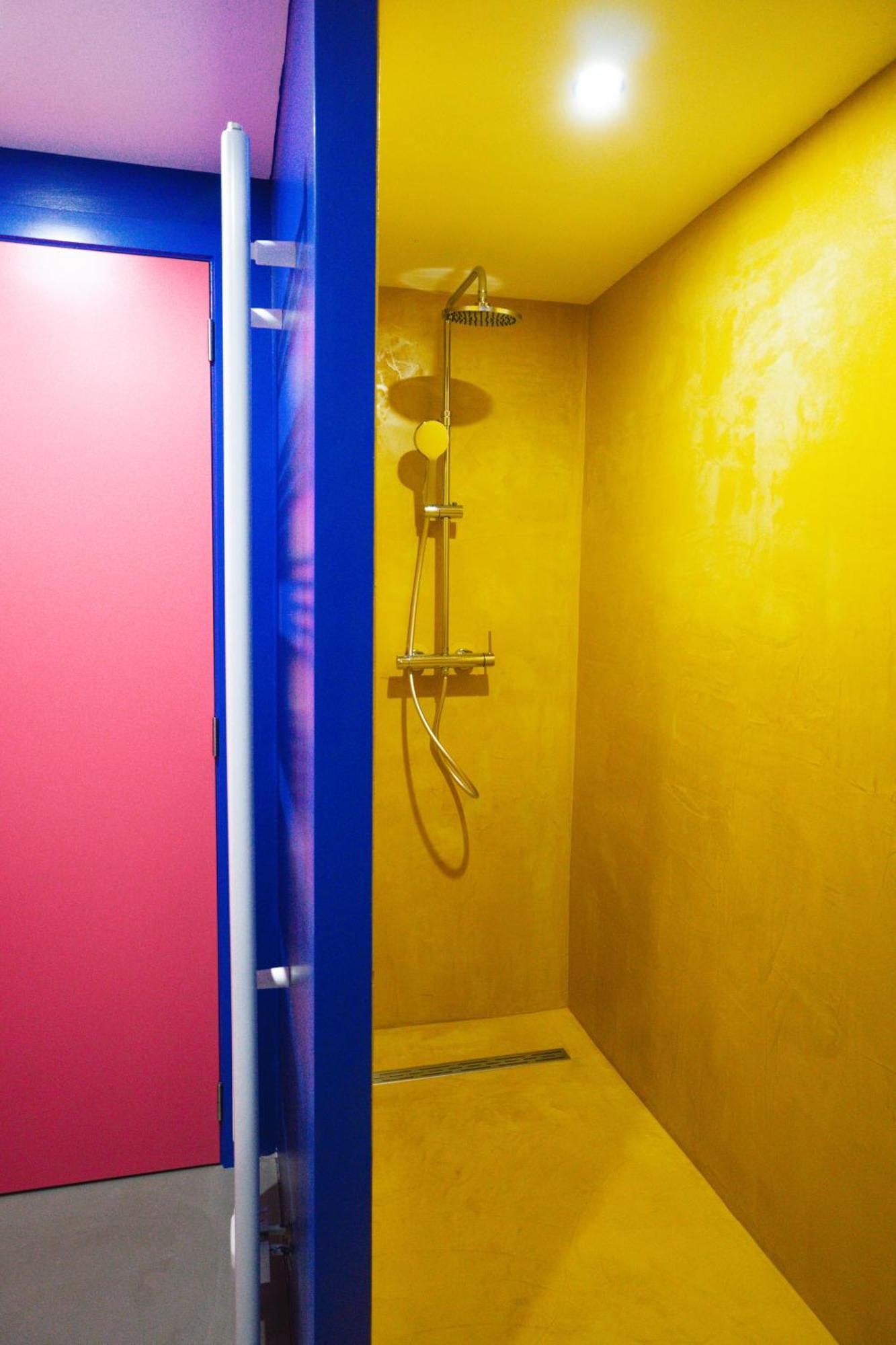 Capsule Boogie-Woogie - Jacuzzi - Sauna - Billard - Jeux - Ecran Geant - Filet Suspendu - Netflix Ла-Лувьер Экстерьер фото