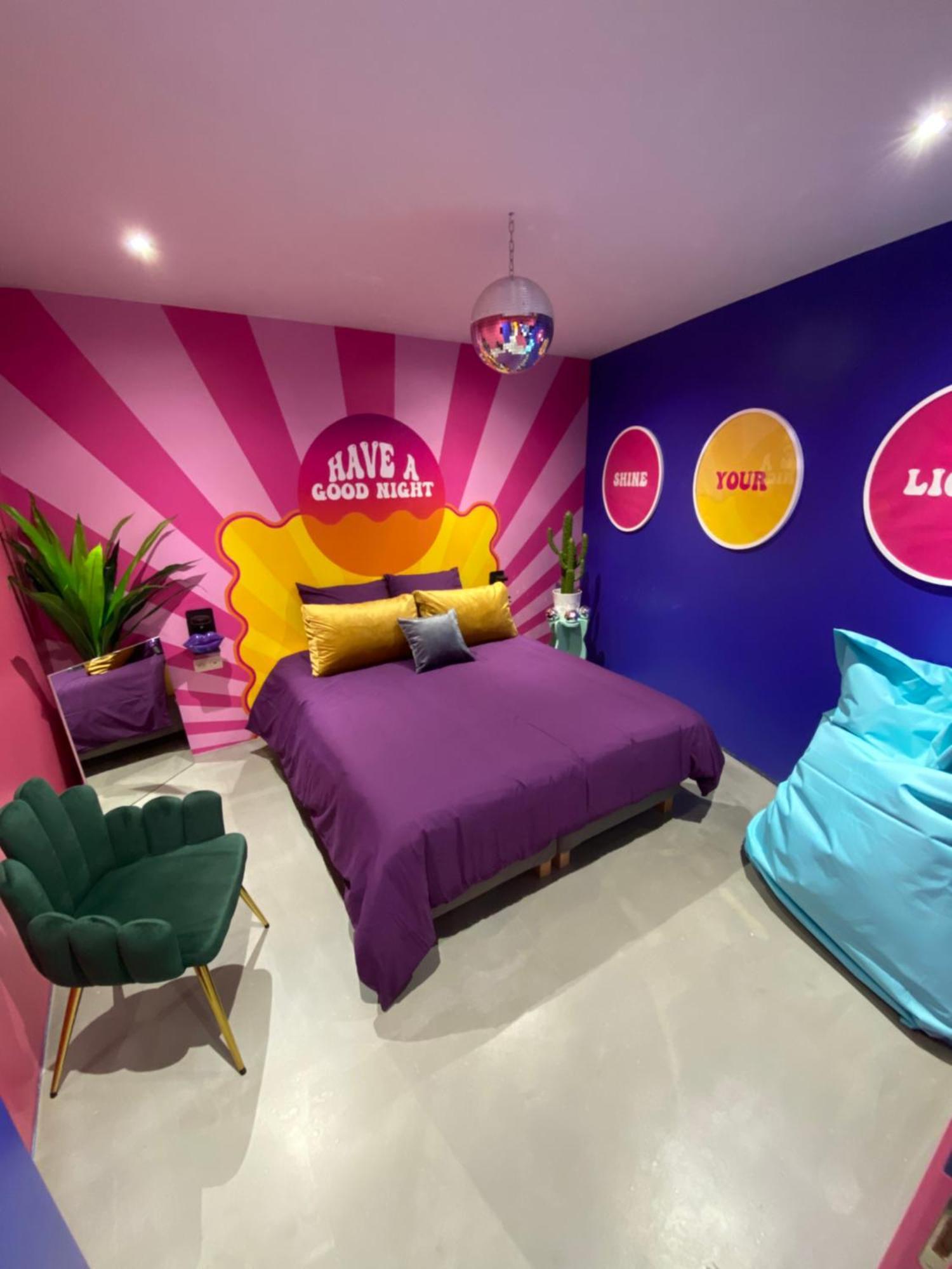 Capsule Boogie-Woogie - Jacuzzi - Sauna - Billard - Jeux - Ecran Geant - Filet Suspendu - Netflix Ла-Лувьер Экстерьер фото